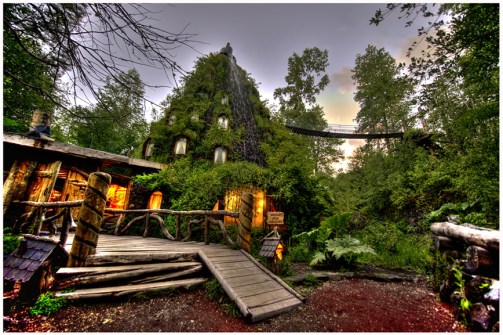 1-Montaña-Mágica-Lodge-Huilo-Huilo-Chile-1