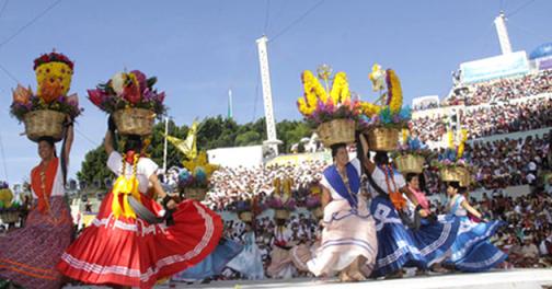 Arranca-fiesta-Guelaguetza-2013-1827308