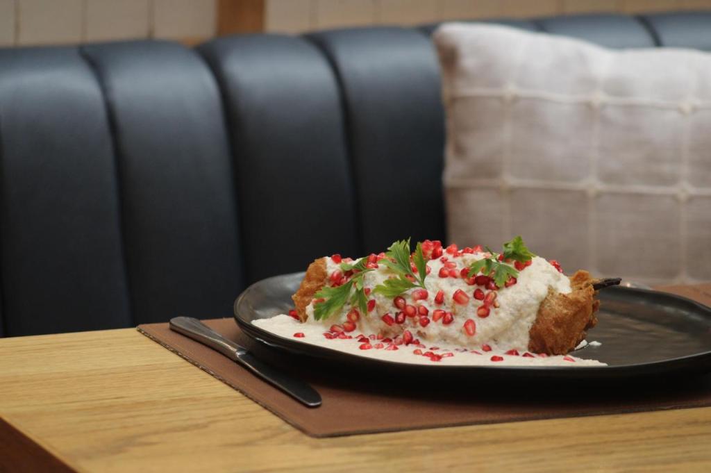 Aliere Cocina de Origen inaugura con éxito la temporada de Chiles en&nbsp;Nogada